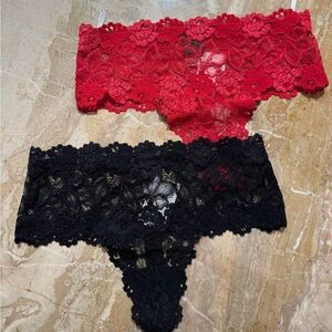 Natori Elegant Lace Women's Intimates Set - Red and Black